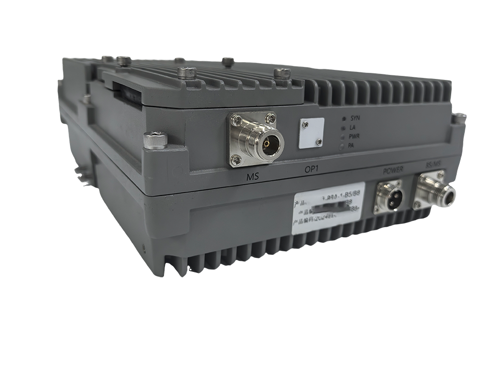  工业园区三频手机信号接收器2000㎡